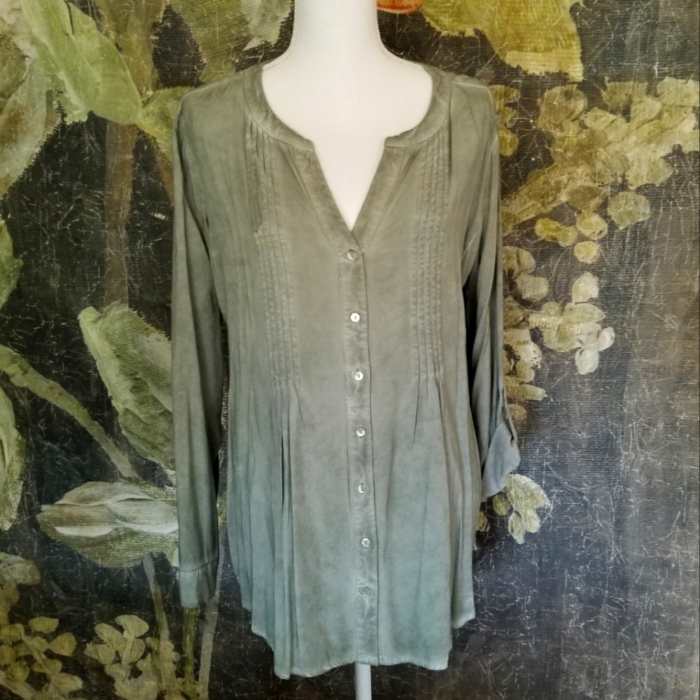 Jane&Delancey distressed boho rayon top NWT!